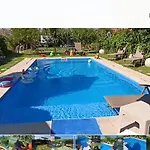 Hacienda Merona With Swimming Pool * تريبينيي