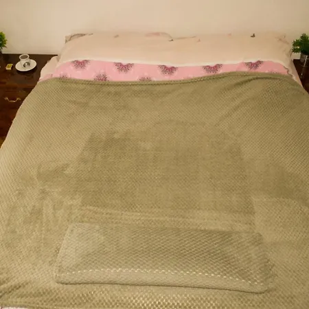 Merona With Swimming Pool