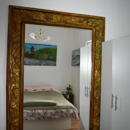 Merona With Swimming Pool Trebinje