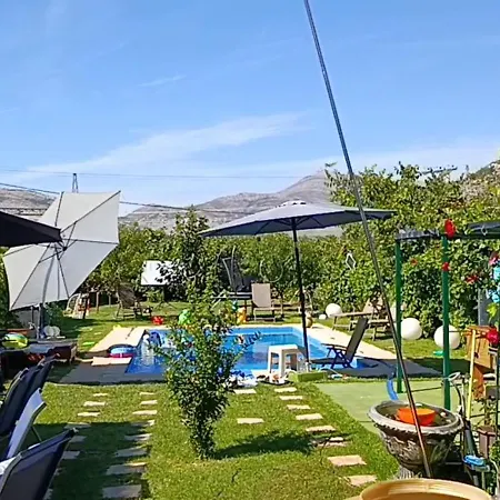 Daire Hacienda Merona With Swimming Pool