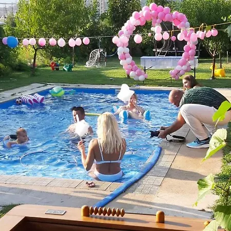 Hacienda Merona With Swimming Pool Daire *