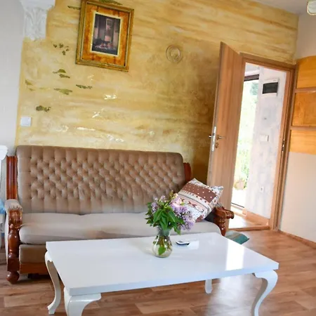 Апартаменты Hacienda Merona With Swimming Pool