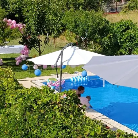 Hacienda Merona With Swimming Pool * Требинье